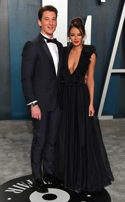 Miles Teller, Keleigh Sperry, 2020 Vanity Fair Oscar Party